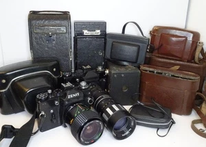 Lote de 11 cámaras de película antiguas y vintage surtidas, Kodak, Zenit, Voigtlander Job - Imagen 1 de 24