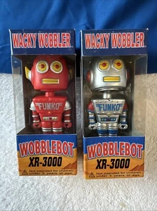 Funko Wobblebot XR-3000 Rojo y Plata Wacky Wobbler Bobblehead Scooters c321 - Imagen 1 de 20