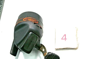 R2F Spincast Fishing Reel See Pictures For Details - Picture 1 of 12