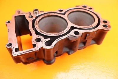 2015 - 2018 Yamaha Yzf R3 Cylinder - Image 1 of 4