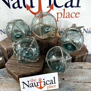 Small Japanese Glass Fishing Floats With Original Netting - 2.5”, Lot of 5 - Bild 1 von 18