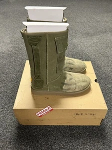 UGG Gallery Dept Canvas Boot Green 100% Authentic Size 10 W/ Receipt - Picture 1 of 7