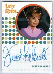 THE COMPLETE LOST IN SPACE 2005 RA JUNE LOCKHART AS MAUREEN ROBINSON AUTOGRAPH - Picture 1 of 2