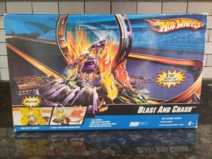 hot wheels blast and crash