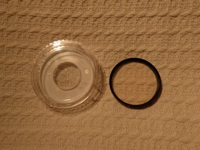 Vivitar 55mm Skylight (1A) Camera Lens Filter & Case - Image 1 of 4
