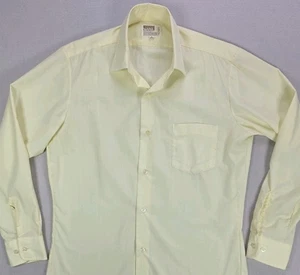 Vintage 70s Montgomery Ward Leisure Button Up Shirt Size 15-32/33 Butter Yellow - Picture 1 of 20