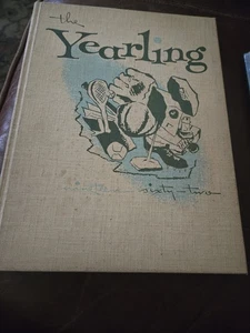 1962 Cambridge High School Yearbook YEARLING" Maryland - Picture 1 of 1