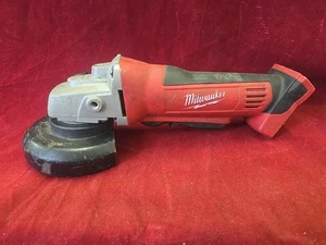 Amoladora Milwaukee M18 18V 4-1/2" (solo herramienta) - roja (2680-20) - Imagen 1 de 6