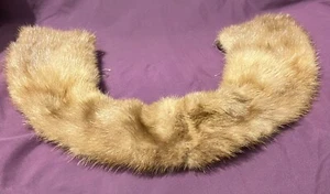 Vintage Mink Fur Collar Poly Satin Backing Caramel Brown Color - Picture 1 of 7