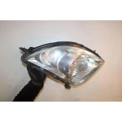 PROIETTORE DX PER SUZUKI SWIFT (05-10) 1.3 16V 2WD BER. 3P/B/1328CC 2005 - Immagine 1 di 4