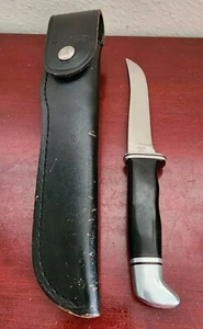 COLLECTIBLE BUCK 121 U.S.A. FIXED BLADE KNIFE. W/ORIGINAL LEATHER SHEATH - Picture 1 of 11