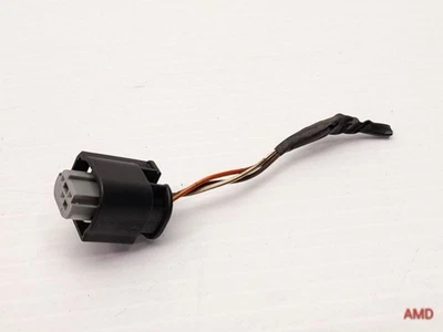 BMW 320i 328i 335i 340i 330i 2014 F30 F31 conector sensor AUC coleta 1452049 Foto 1 de 3