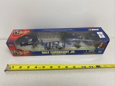 Winner's Circle 1999 Dale Earnhardt Jr. Track Support Crew 1:64 Scale Diecast - Image 1 of 4