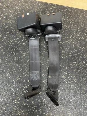 Mitsubishi 3000GT 1995 1996 Spyder cinturón de seguridad trasero derecho izquierdo izquierdo par Foto 1 de 4