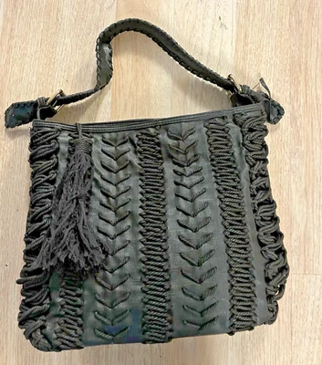 Bolso de mano Steve Madden negro Foto 1 de 4