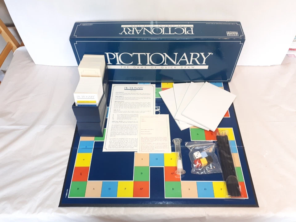 Vintage Pictionary The Game Of Quick Draw Board Game 1993 Parker Age 12+ - VG C - Image 1 of 4