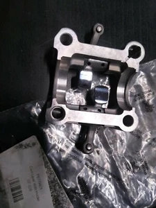 Peugeot Vivacity 125 NEW O.E. Camshaft holder 779421 Tappet Rocker lever Sixties - Picture 1 of 2