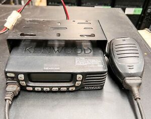 Kenwood UHF Digital Transceiver NX-820HG-K with KMC-35 Microphone and Unit Mount