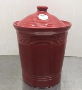 Fiesta Homer Laughlin Medium 2 Quart Canister Crock Scarlet Red w/ Lid - Picture 1 of 11