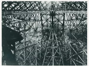 TOUR EIFFEL EIFFEL TOWER VINTAGE PHOTO #17 R1970 - Imagen 1 de 2