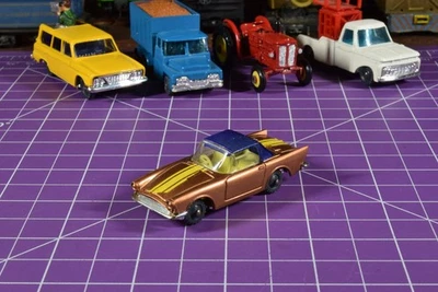 Husky Diecast Coleccionable "Sunbeam Alpine" Rayas añadidas??? Foto 1 de 4