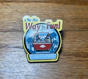 Spilla Disney Skyliner Topolino e Minnie sulla strada per divertirsi spilla da collezione nuova senza carta - Foto 1 di 3