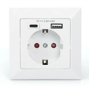 230 V USB Steckdose, Unterputz, USB-C und USB-A Ladegerät 2.8 A, Weiß, System 55 - Picture 1 of 5