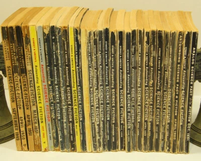 Astounding Science Fiction Vintage Magazines (Lot of 30) 1940's, 1950's, 1960's - Imagem 1 de 4