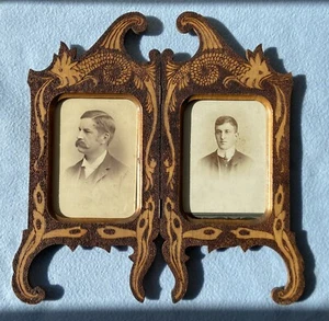 Art Nouveau Antique Wooden double picture frame engraved Jugendstil Arts Crafts - Picture 1 of 7