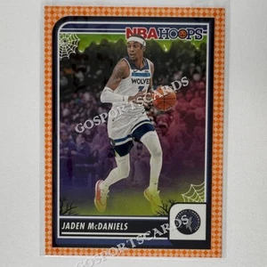 Aros embrujados Panini 2023-24 naranja Jaden McDaniels #128 NBA - Imagen 1 de 1