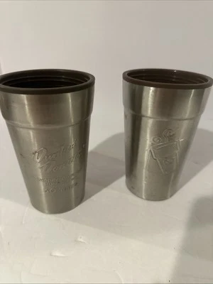 Duas (2) canecas de café Dunkin Donuts DD 2010 aço inoxidável copo viagem sem tampas - Imagem 1 de 4