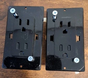 Pair Of Wirecon WDRDU15BKS Self Contained Single Receptacle Black  - Picture 1 of 2