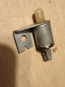 GM 6256801 1960-64 Chevrolet3-Speed Backup Light Made in USA - Foto 1 di 3