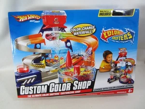 RARE Hot Wheels Custom Color Shop Playset Complete with 2 Color Shifter Cars - Picture 1 of 24
