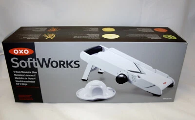 OXO Softworks V-Blade fatiador de mandolina branco reto, Julienne, corte enrugado - Imagem 1 de 4
