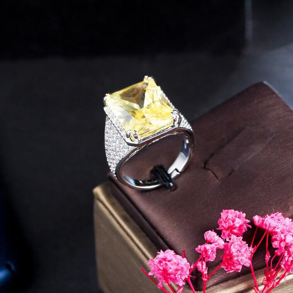 Anillo de compromiso de plata esmeralda citrino y circonita cúbica creado en laboratorio de 7,5 quilates en oro de 14 k Foto 1 de 3