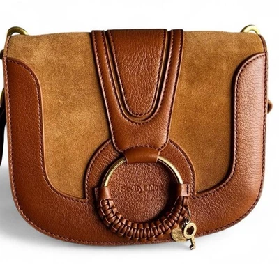 Bolso Bandolera Pequeño See by Chloé Hana - Cuero Tostado y Gamuza - Herrajes Dorados Foto 1 de 4