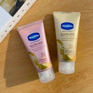 Vaselina sana brillante lozione a scoppio siero gluta-Hya radianza rugiada 70 ml x 2 - Foto 1 di 5