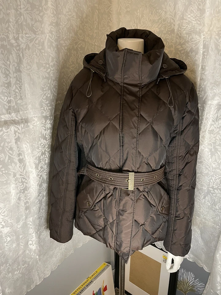 Hilary Radley 女式大码绗缝棕色夹克带口袋腰带 — 第 1/4 张图片