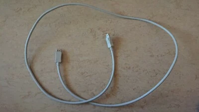 BizLink Display Port Kabel Cable 1,8 m grau E164571-KS gebraucht  - Bild 1 von 4