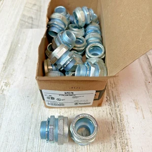 NEW BOX 25 Appleton NTC75 3/4" COMPRESSION CONNECTOR CONCRETE TIGHT THREADLESS - Picture 1 of 8