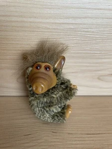 VTG Alf The Alien TV Series Russ 3” Plush Clip On Hugger Pencil Grabber - Picture 1 of 5