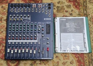 Yamaha MG124CX 12 Channel Mixing Console - Free Shipping. - Picture 1 of 1