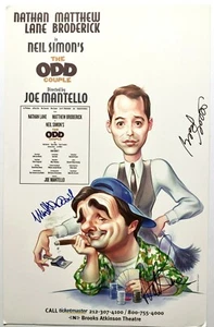 "LA EXTRAÑA PAREJA"" CARTEL DE TARJETA DE VENTANA DE BROADWAY FIRMADO BROOKS TEATRO ATKINSON" - Imagen 1 de 4