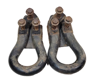 Juego de ganchos de remolque delanteros Ford F250 F350 Super Duty Excursion 1999-2004 OEM BUENO Foto 1 de 4