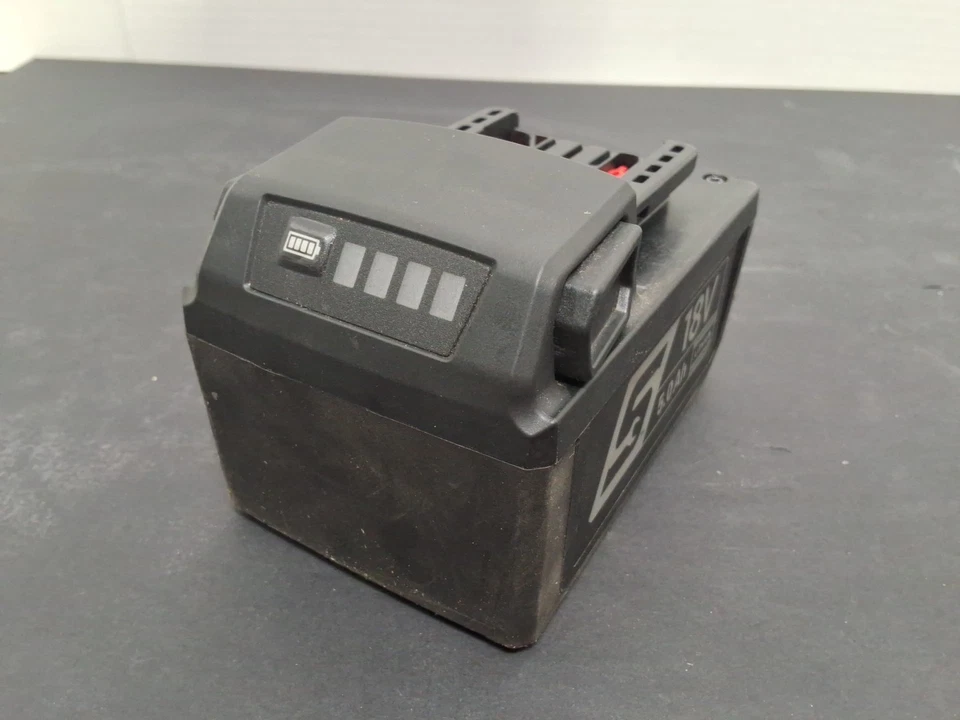 Only  4 Charge Cycles- Snap-on 18V Monster Lithium 5Ah Battery CTB185 #223302262 Foto 1 de 4