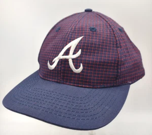 Gorra de béisbol de colección Atlanta Braves con cierre a presión ajustable logotipo 7 patrón de cuadrícula - Imagen 1 de 7