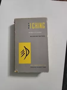 THE ICHING Or BOOK OF CHANGES, 1969 Richard Wilhelm - Picture 1 of 5