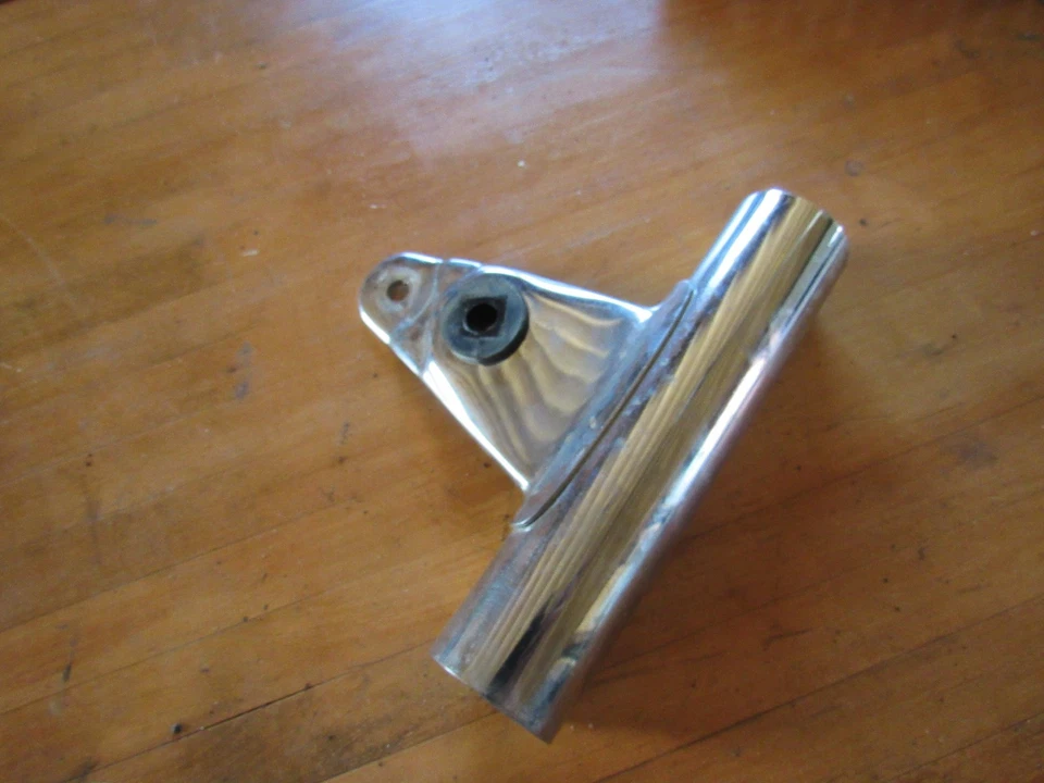 1980 suzuki gs450 l headlight ear mount bracket holder - Imagem 1 de 1