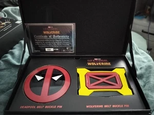 Deadpool Wolverine lebensgroße Replik Gürtelschnalle Pins! NUMMERIERT! LIMITIERTE AUFLAGE! - Bild 1 von 5